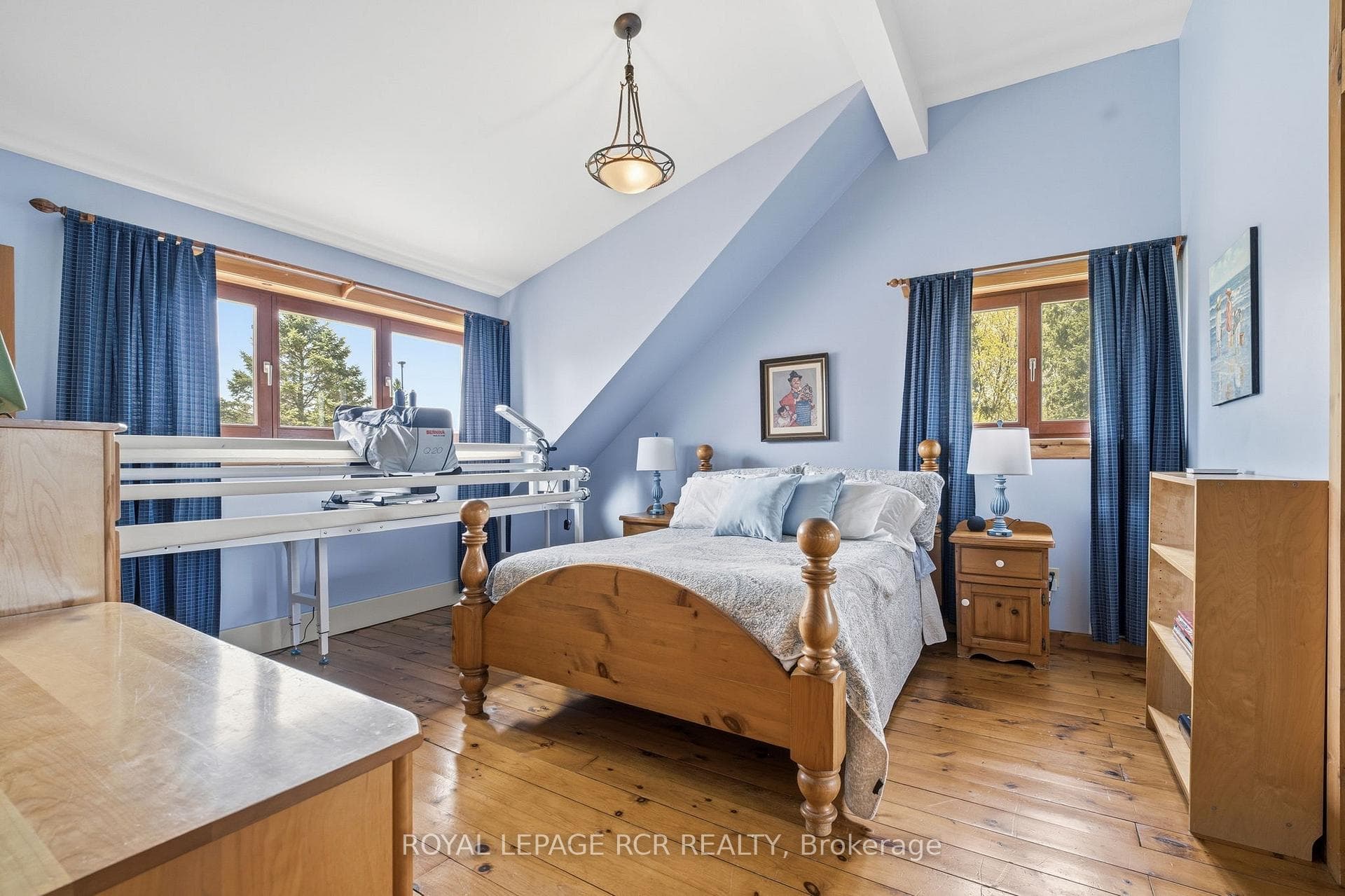 2nd Bedroom with Vaulted Ceiling