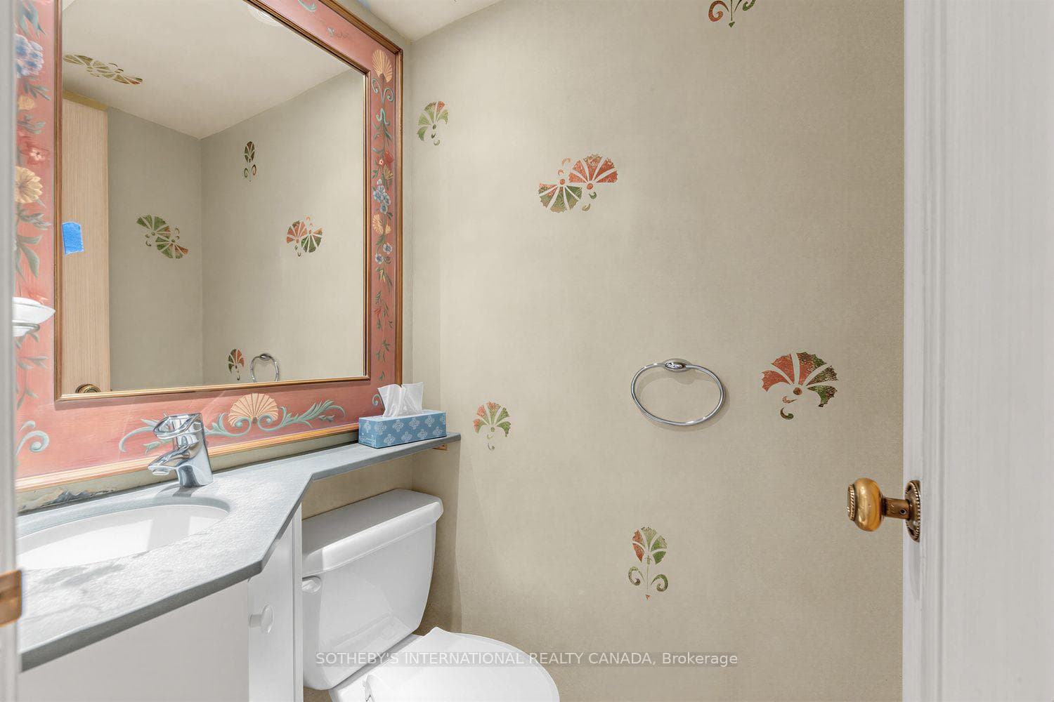 63 St Clair Avenue Unit 1801 photo 17
