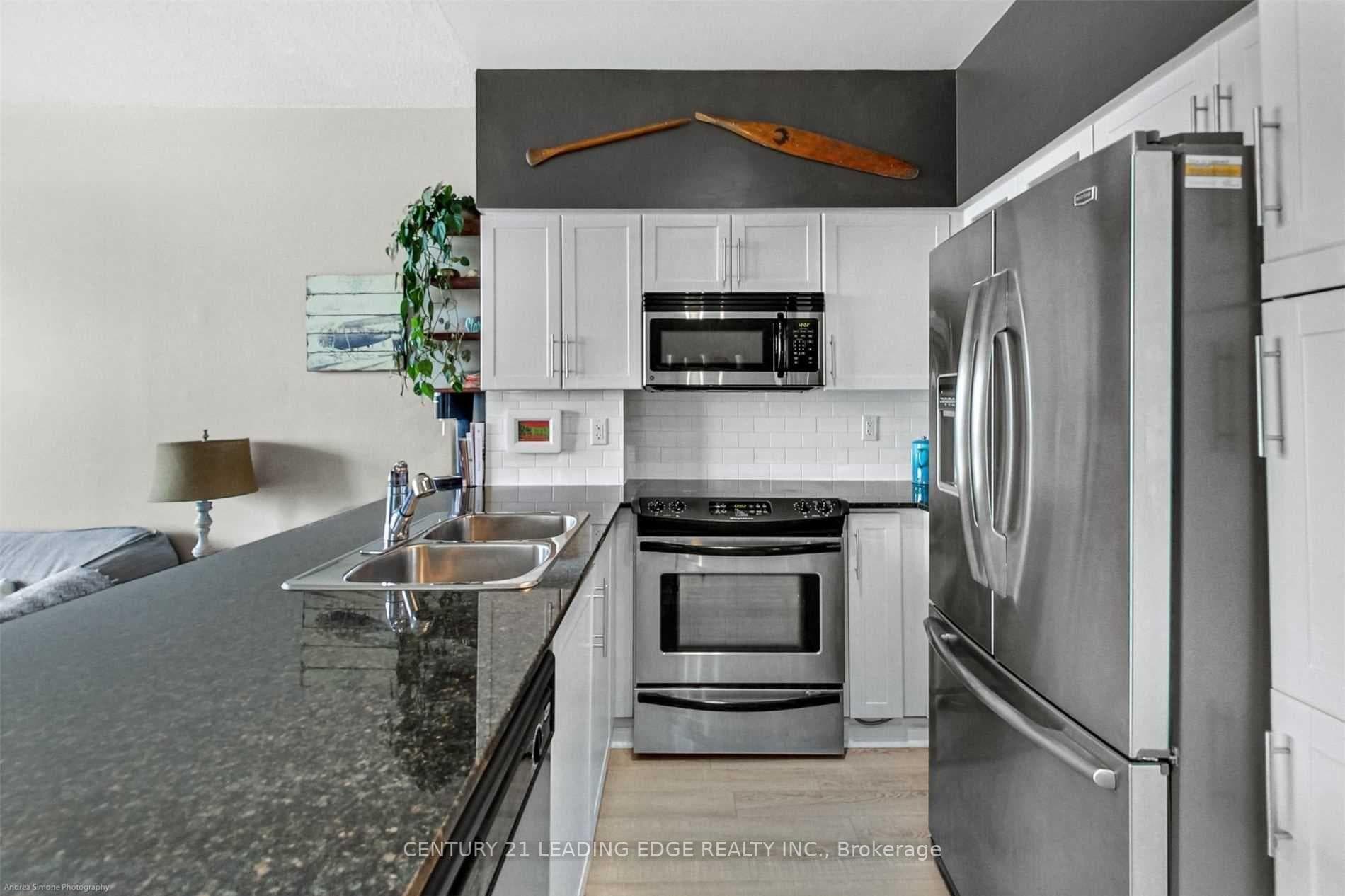 15 Windermere Avenue Unit 1407 photo 5