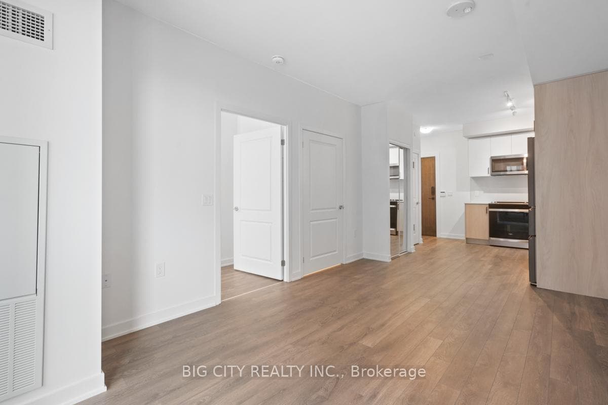 100 Eagle Rock Way Unit 210 photo 7