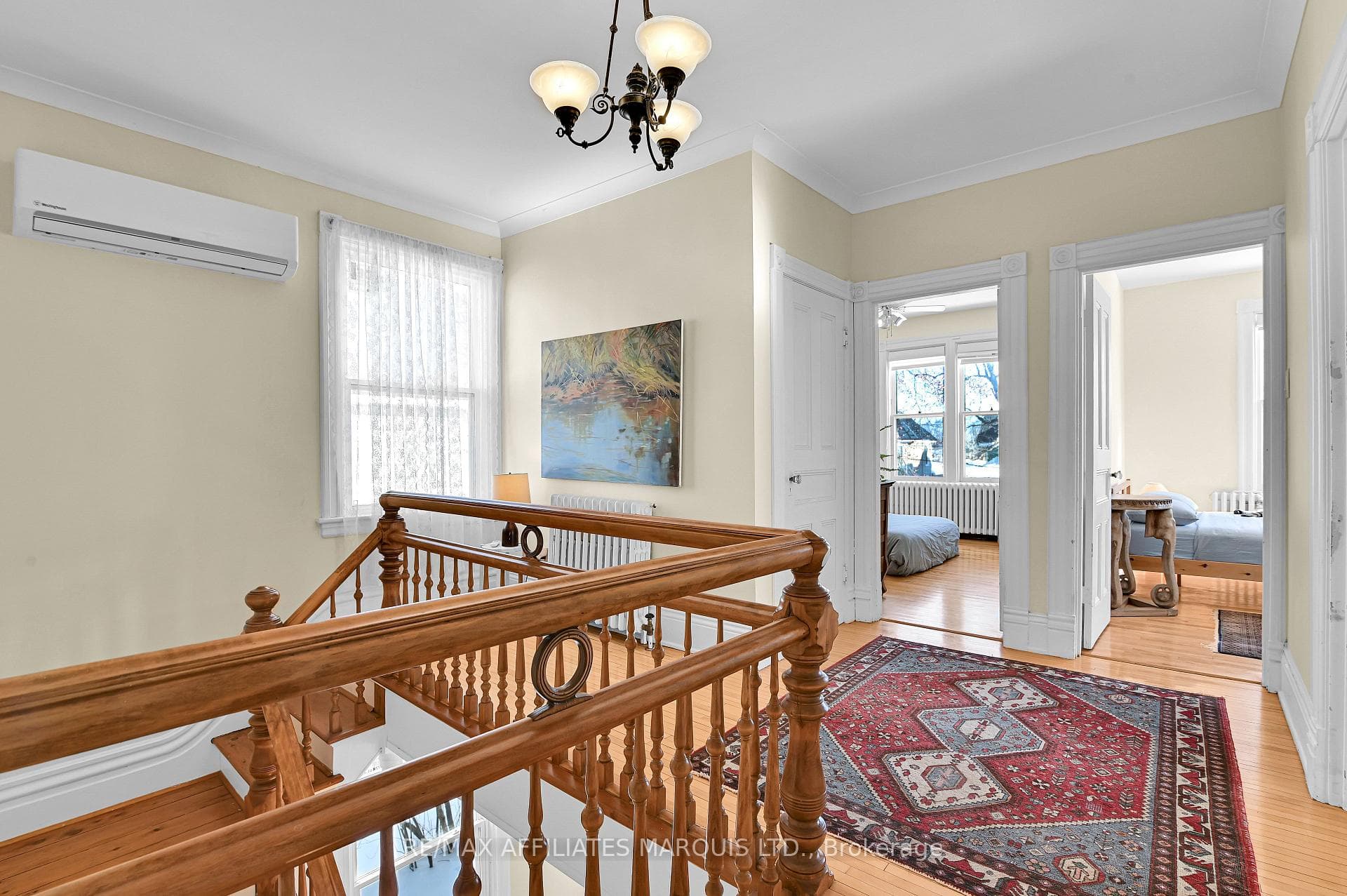 230 Sydney Street photo 19