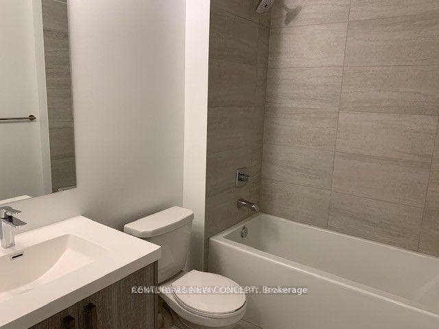 77 Mutual Street Unit 3201 photo 9