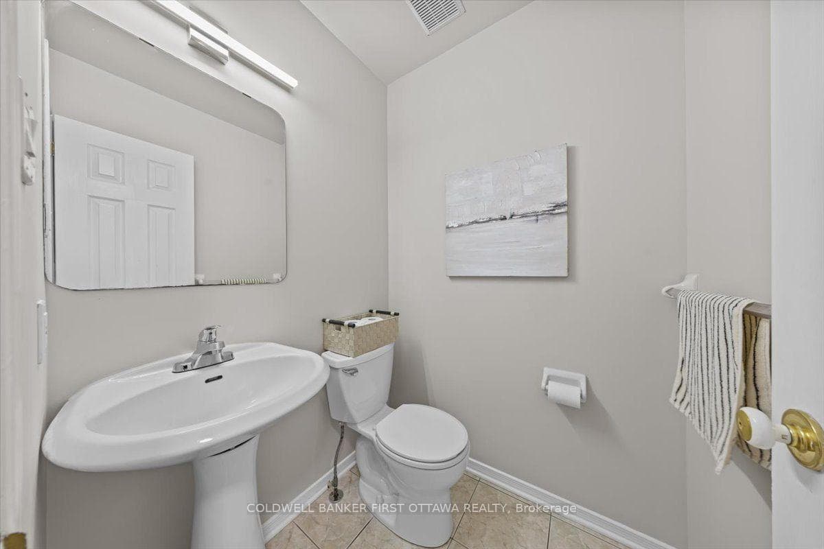 46 MARGRAVE Avenue photo 26
