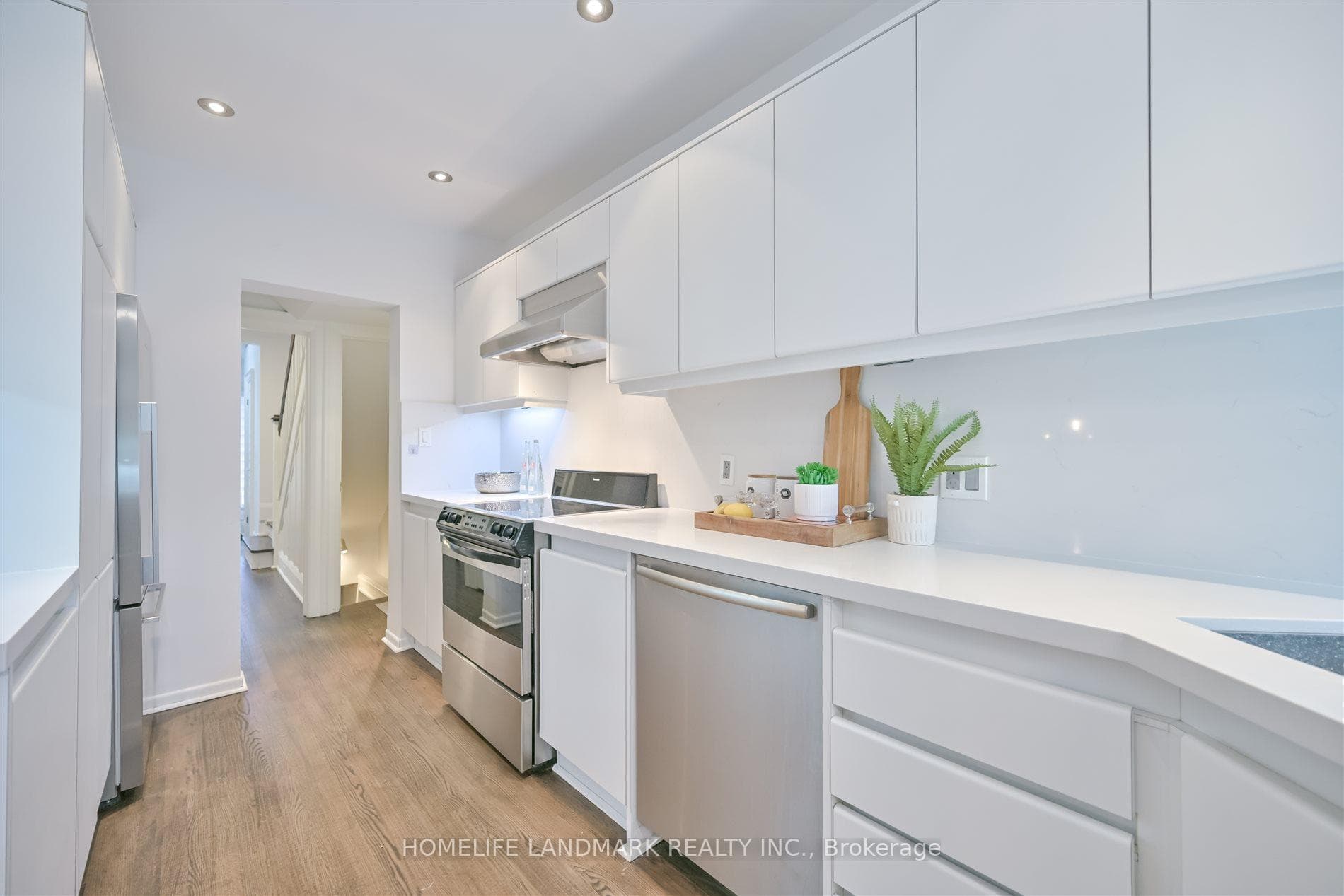26 Birdsall Avenue photo 15