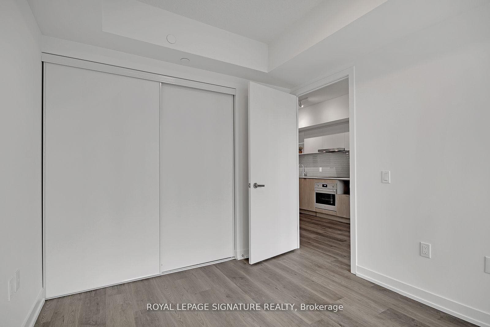 55 Cooper Street Unit 2916 photo 9