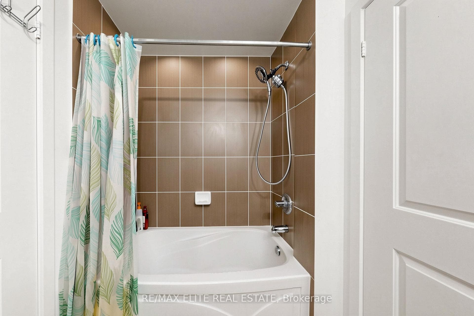 26 Norton Avenue Unit 1309 photo 21