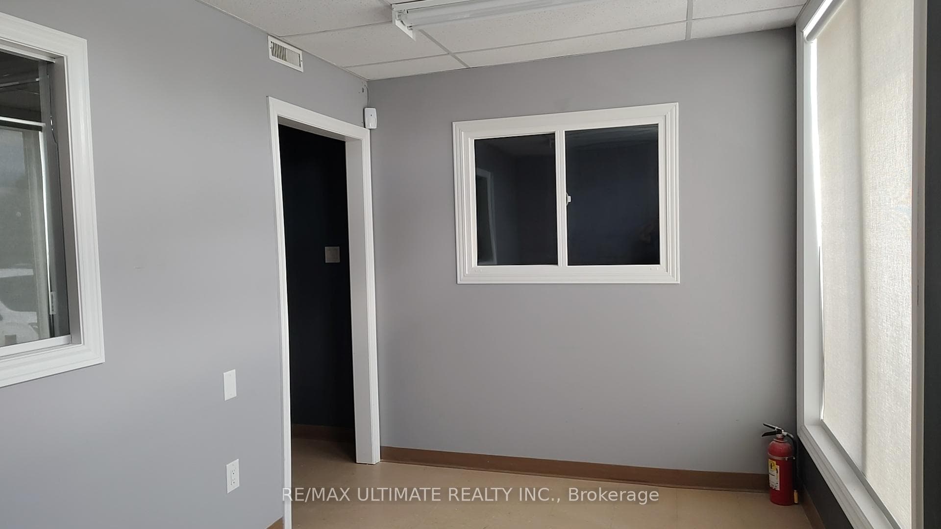 5450 Canotek Road Unit 43 photo 13