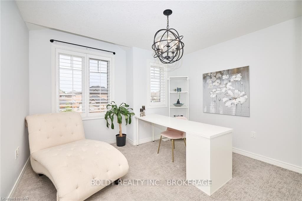 127 DENNIS Drive photo 25