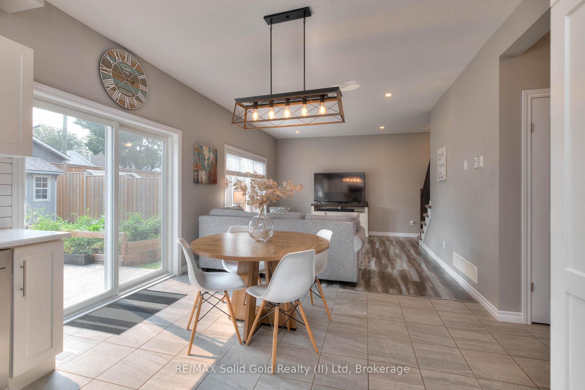 180 Snyder Avenue photo 18
