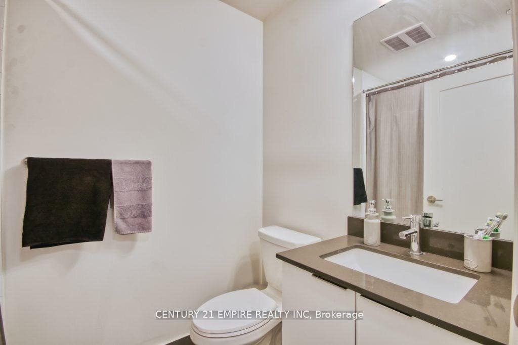 27 Bathurst Street Unit 909 photo 10