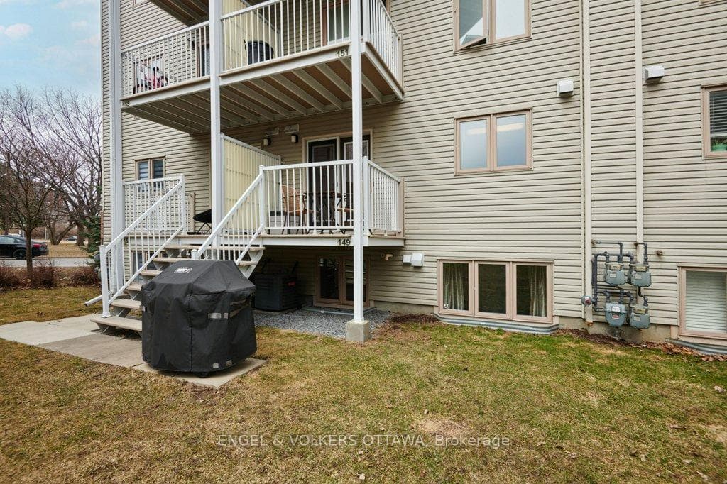 1512 Walkley Road Unit 149 photo 29
