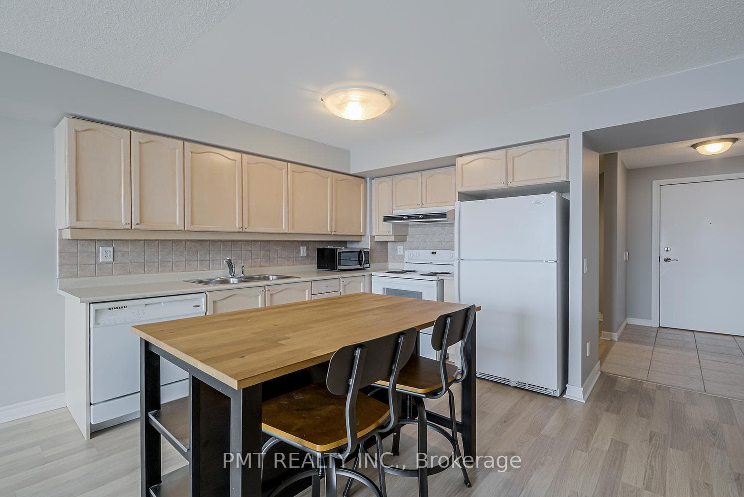 710 Humberwood Boulevard Unit 1910 photo 2