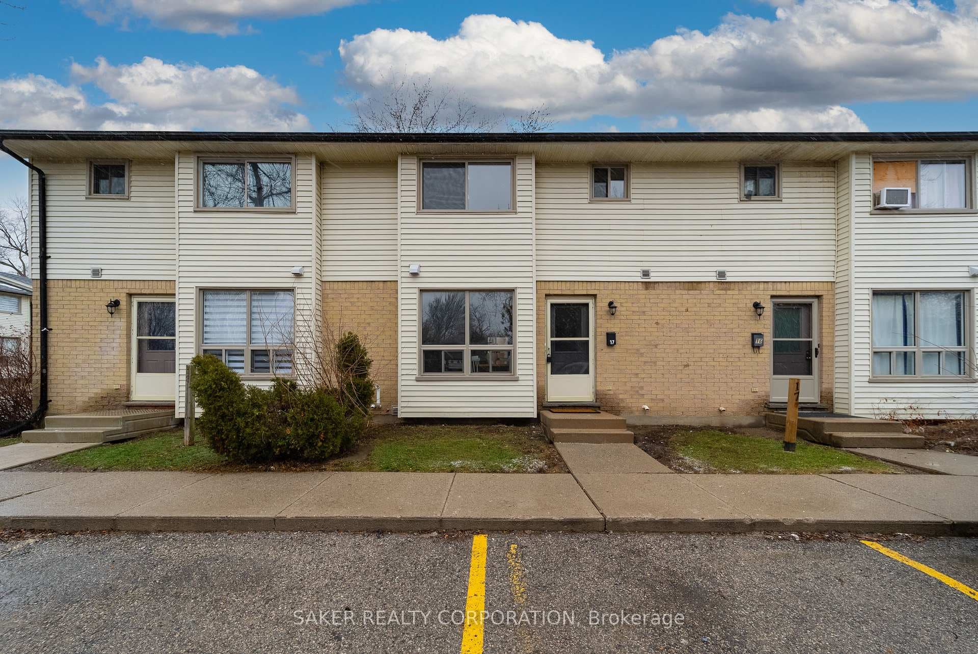 135 Belmont Drive Unit 17 photo 2