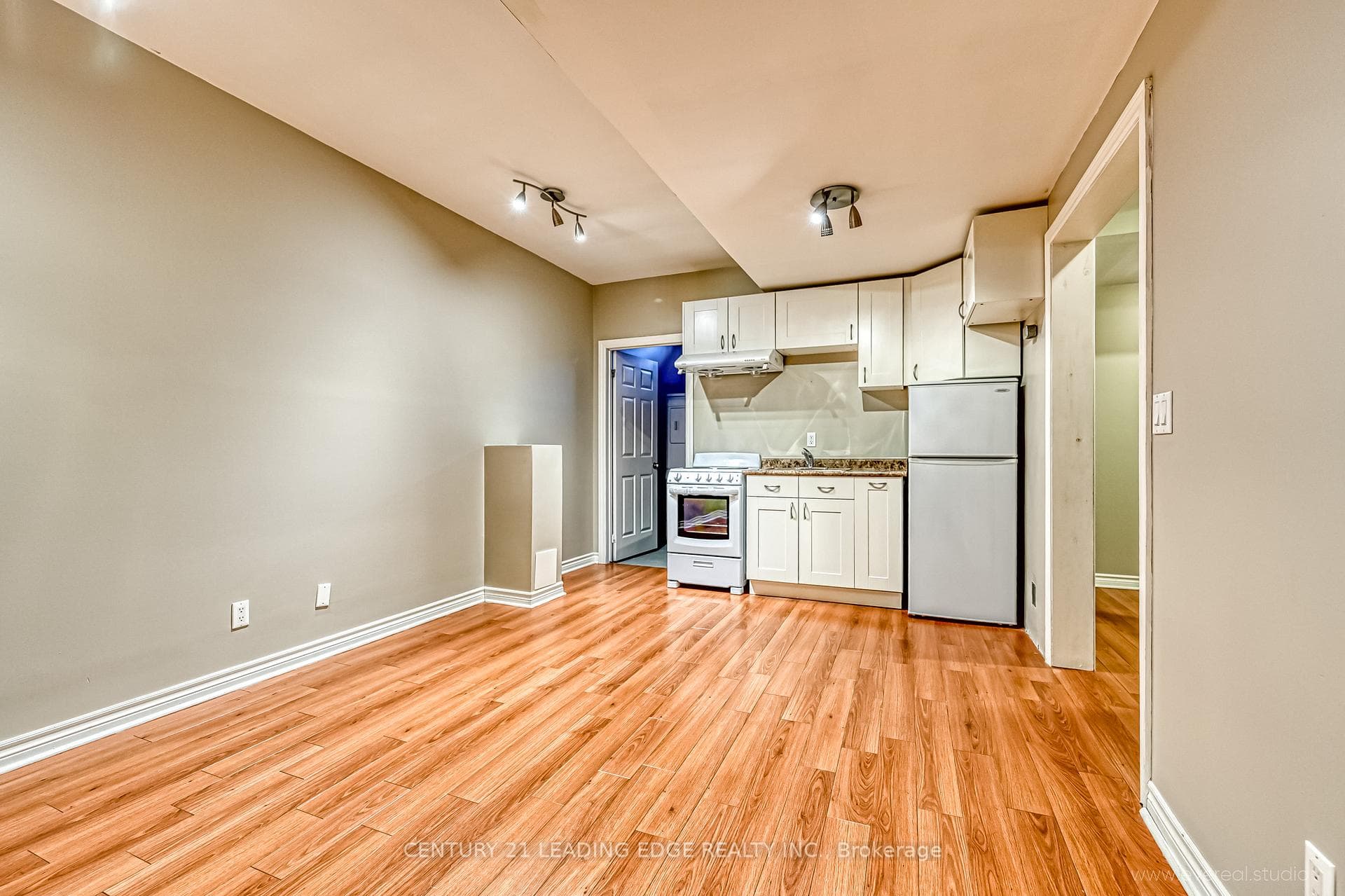 92 Ken Laushway Avenue Unit BSMT photo 13