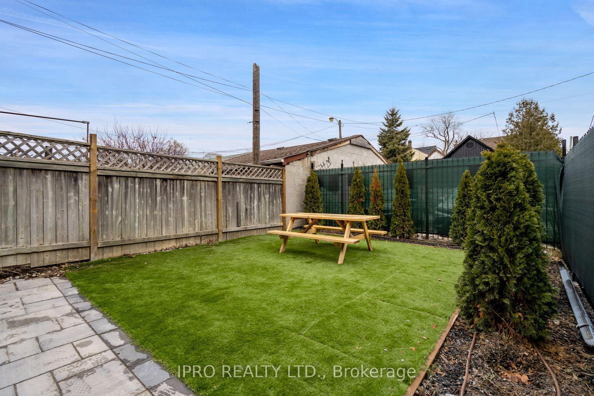 455 Ossington Avenue Unit 1 photo 15