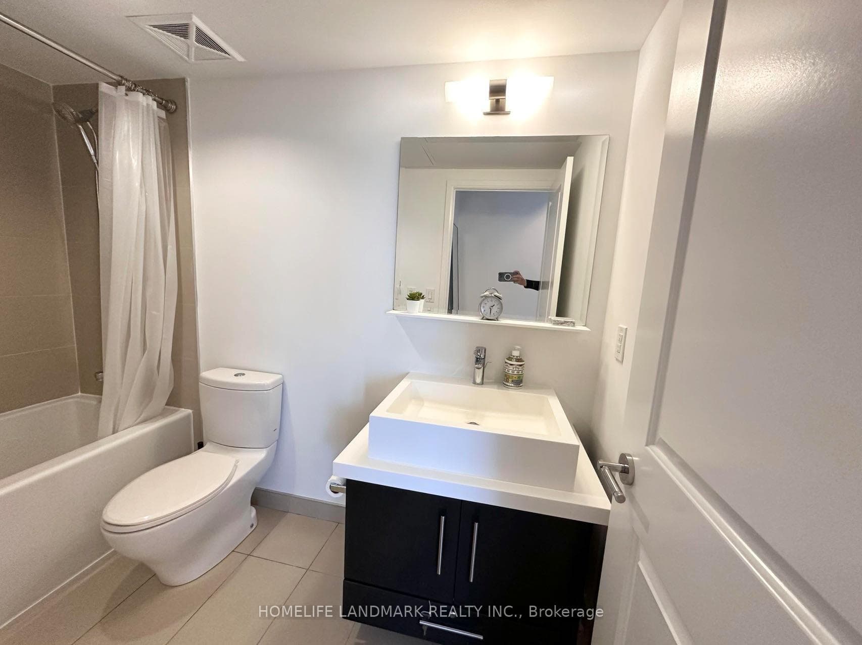 1080 Bay Street Unit 4211 photo 11