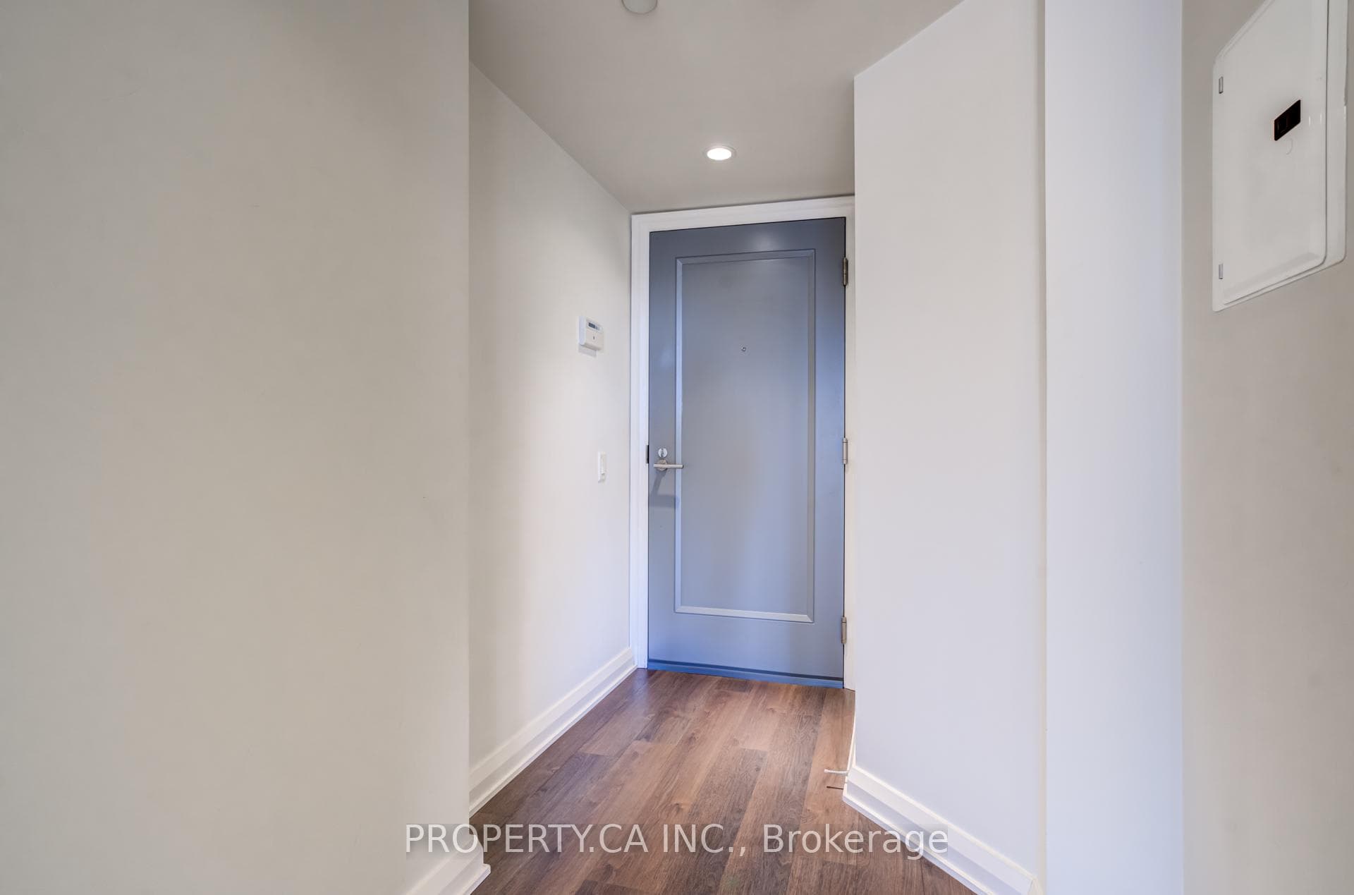 155 Yorkville Avenue Unit 1514 photo 5