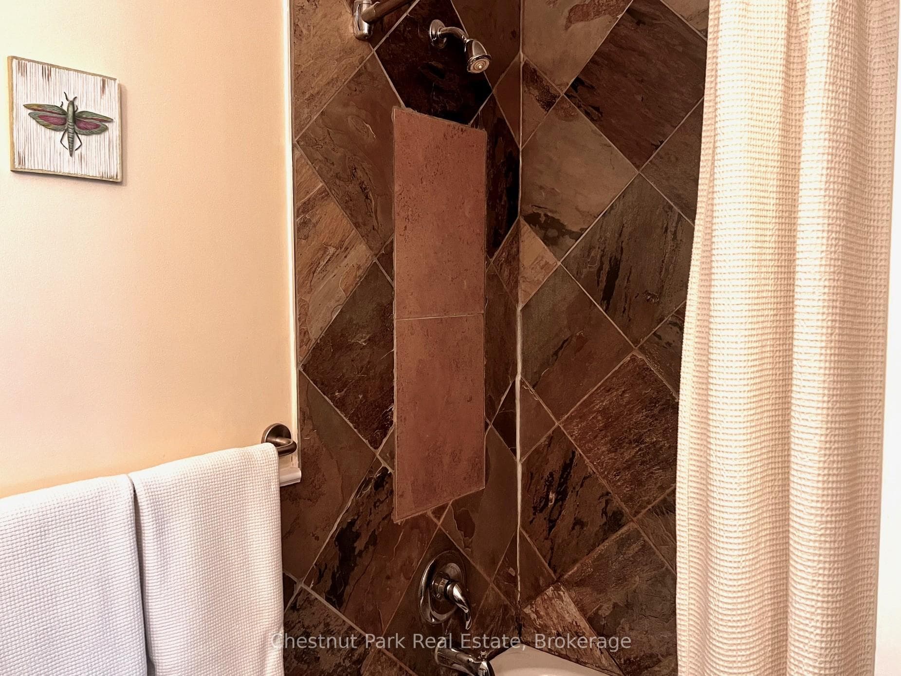 135 Christopher Avenue photo 12