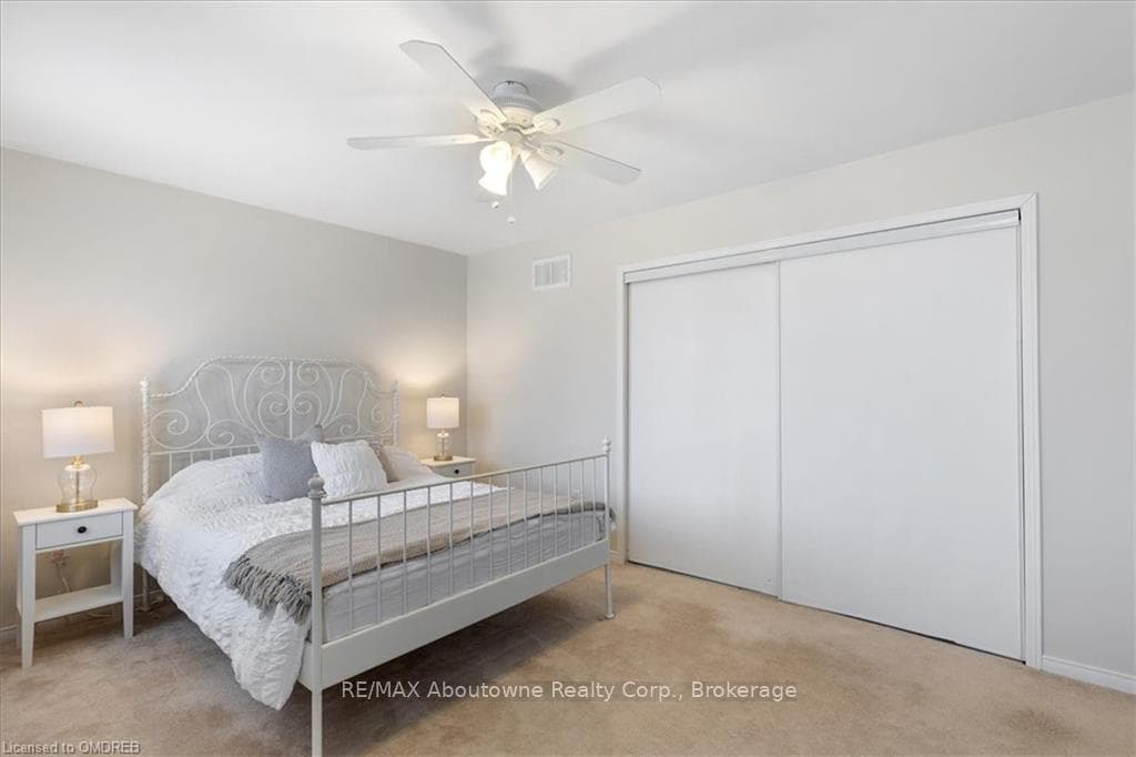 1004 PHILBROOK Drive photo 26
