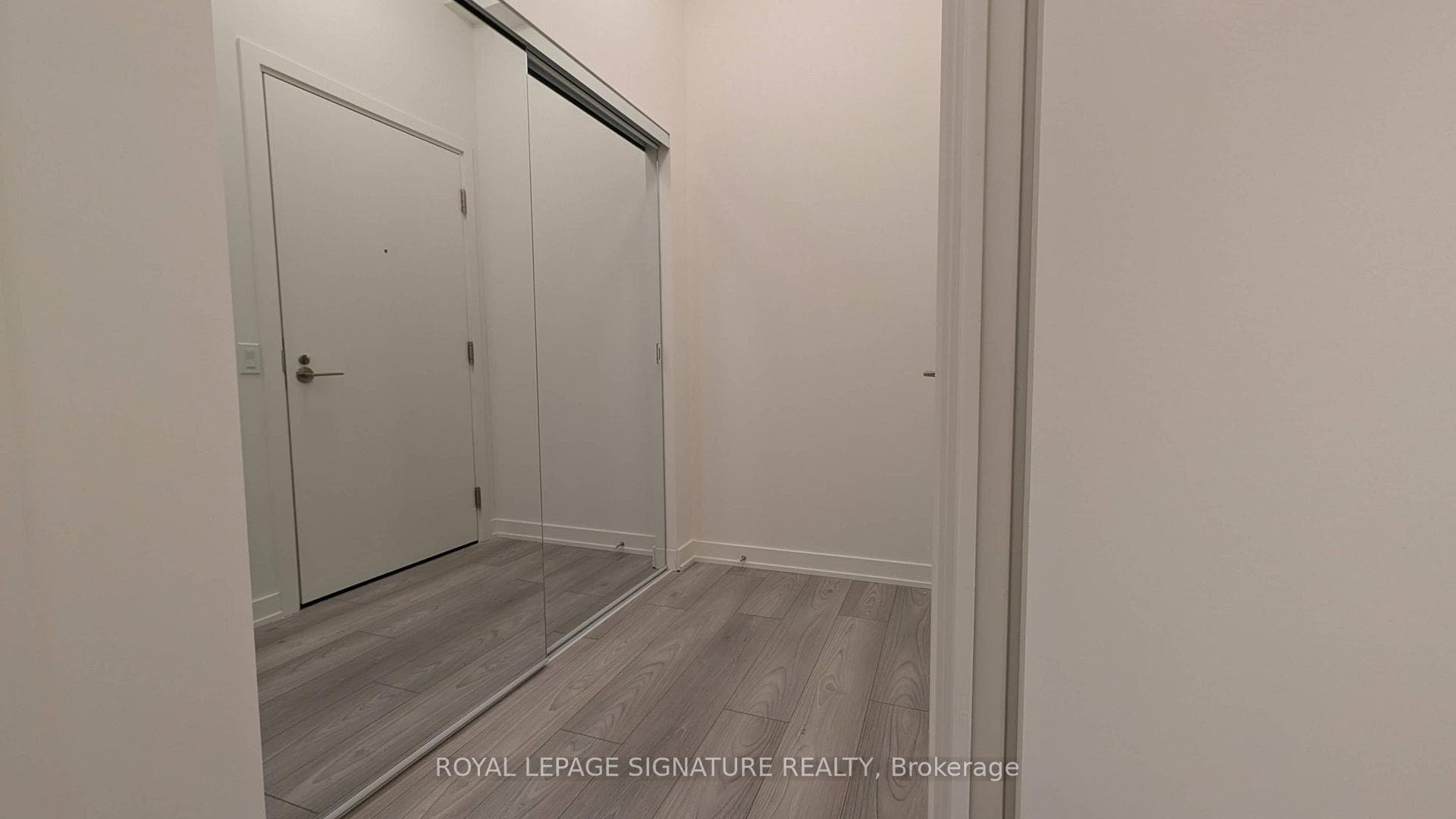 120 Broadway Avenue Unit 808 photo 13