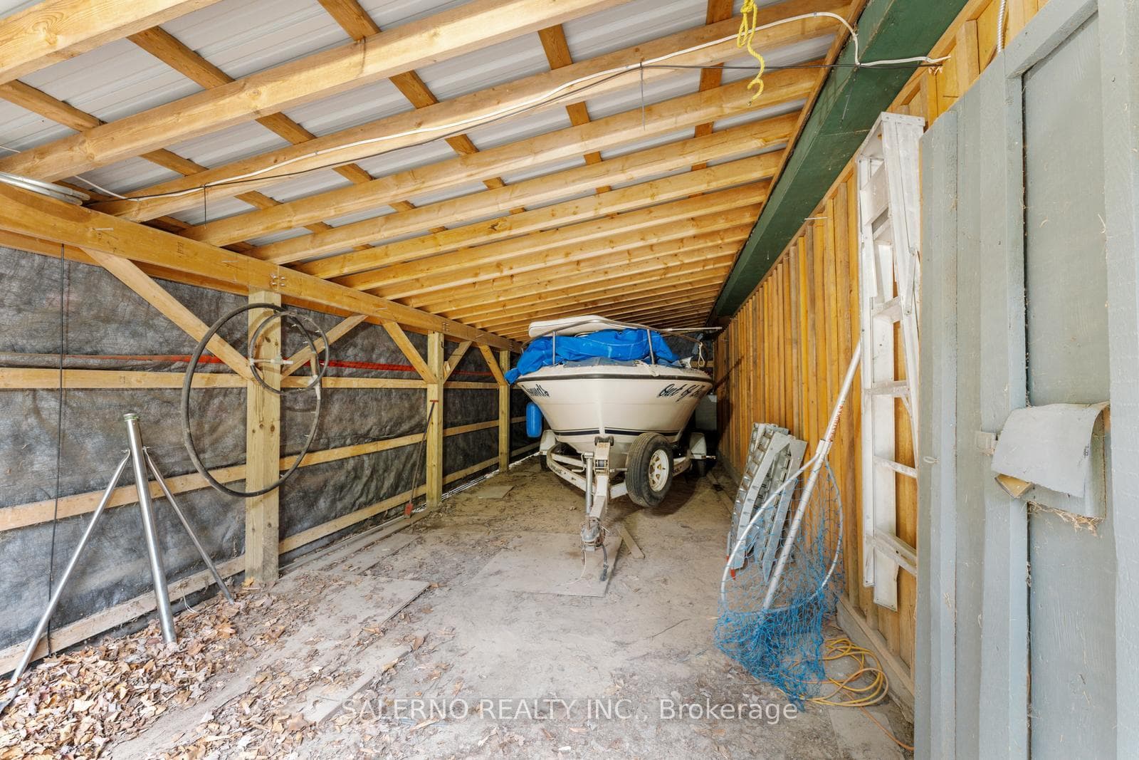 3992 Penetanguishene Road photo 38