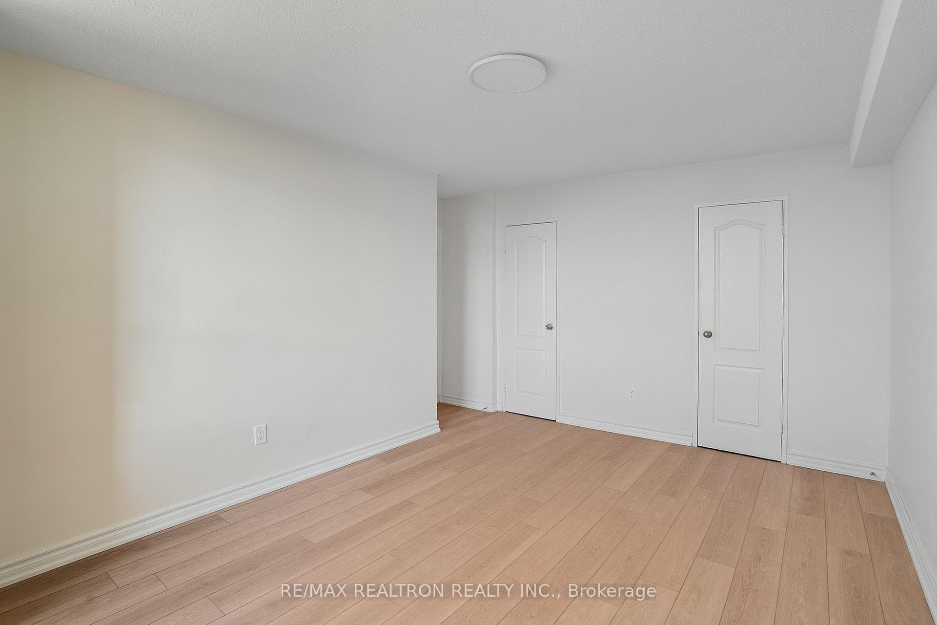 5 Shady Golfway Unit 1007 photo 21