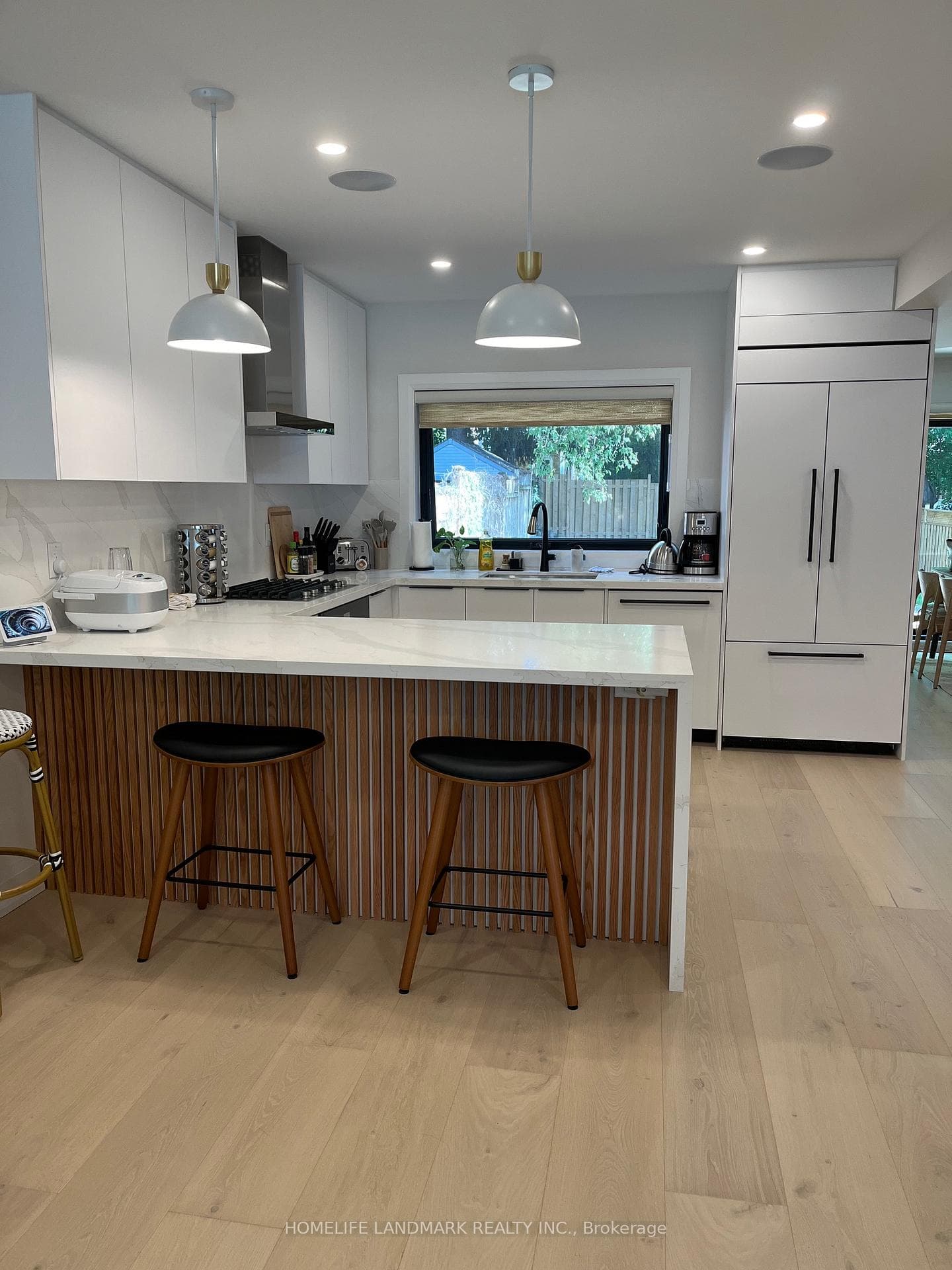 19 Elmsthorpe Avenue photo 2
