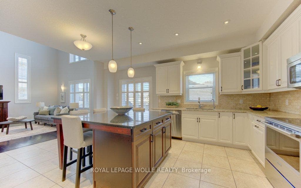 414 Zeller Drive photo 17