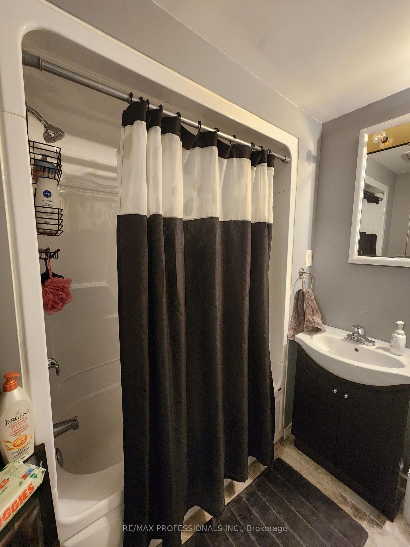 1422 Aubin Road photo 18