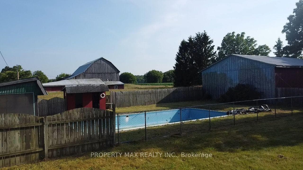 5363 Davis Drive photo 2