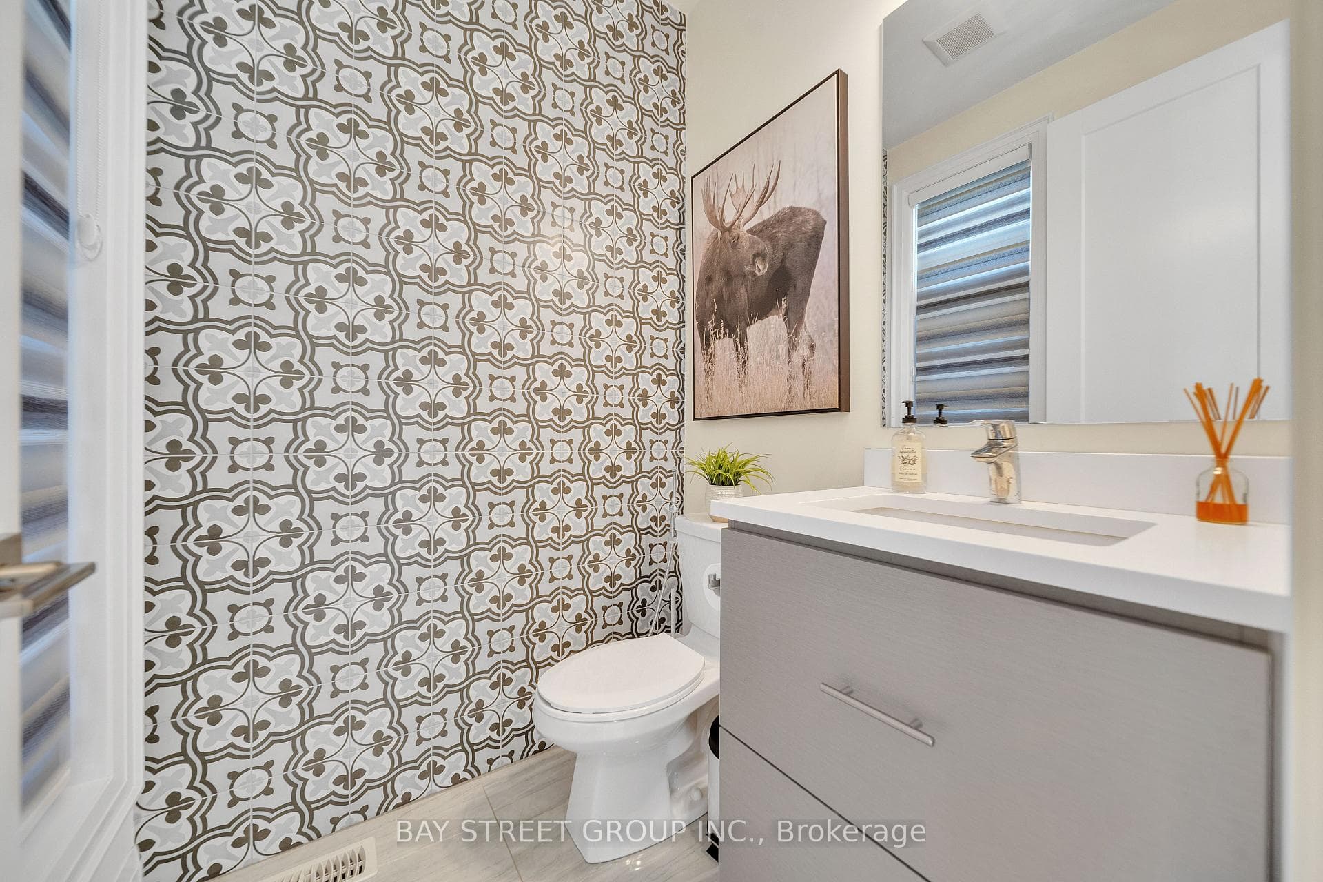 2411 Saw Whet Boulevard photo 10