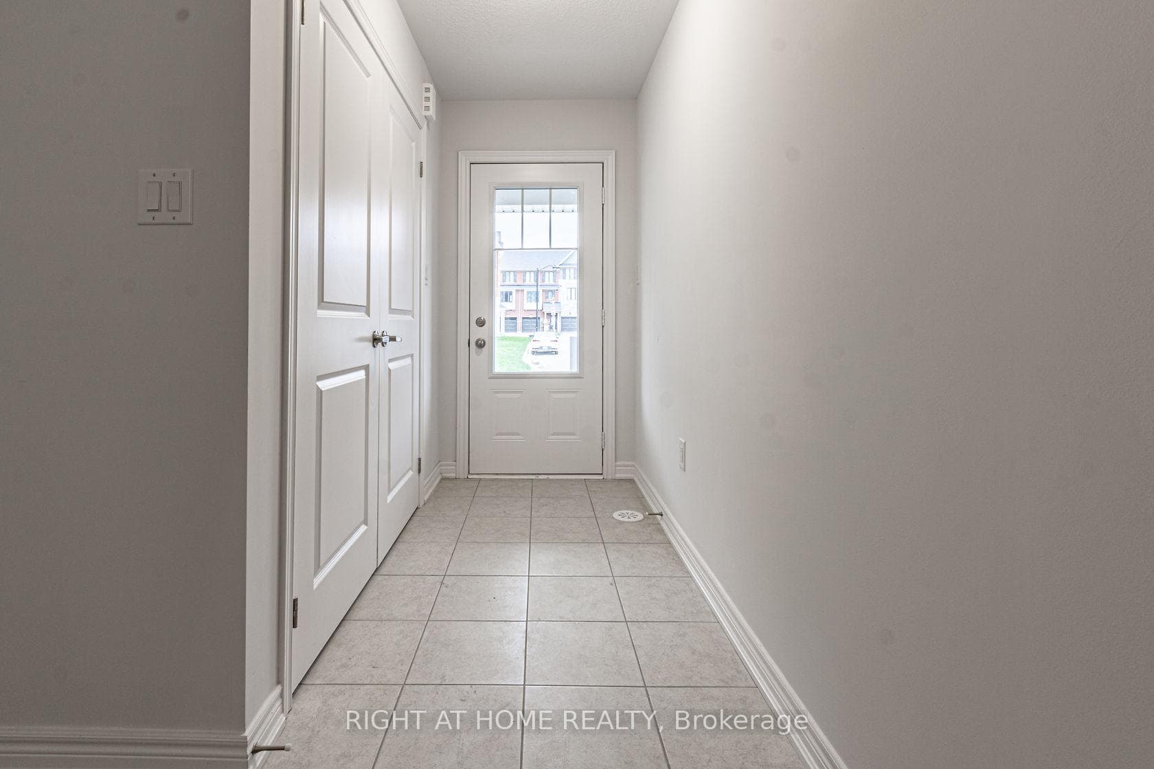 59 Hibiscus Lane photo 4