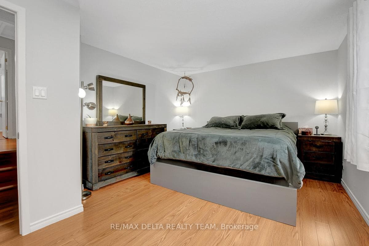 1705 Lamoureux Drive Unit C photo 15