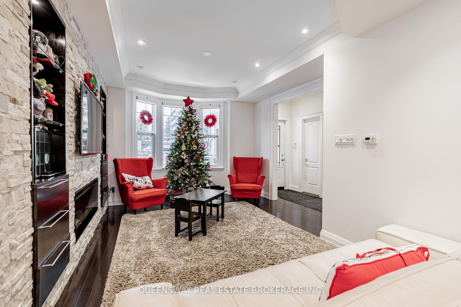 1A Hogarth Avenue photo 5