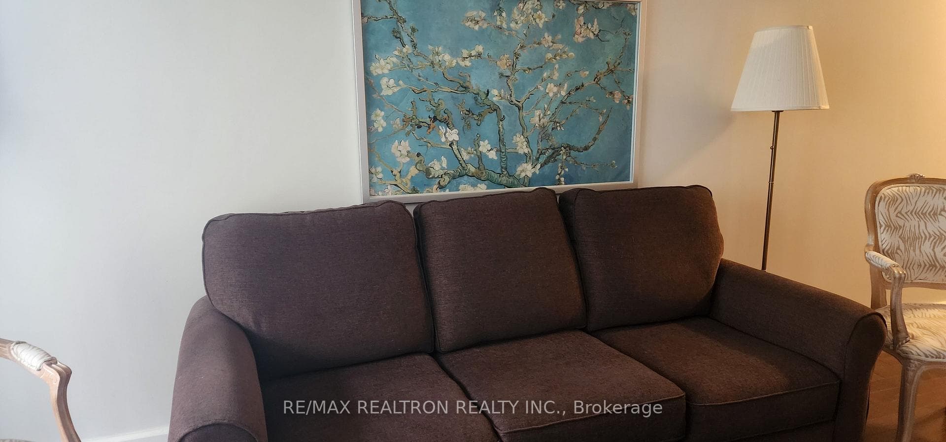 650 Sheppard Avenue Unit 401 photo 8