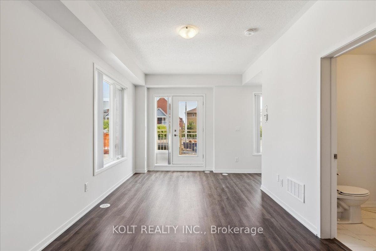 260 Twelfth Street Unit 10 photo 9