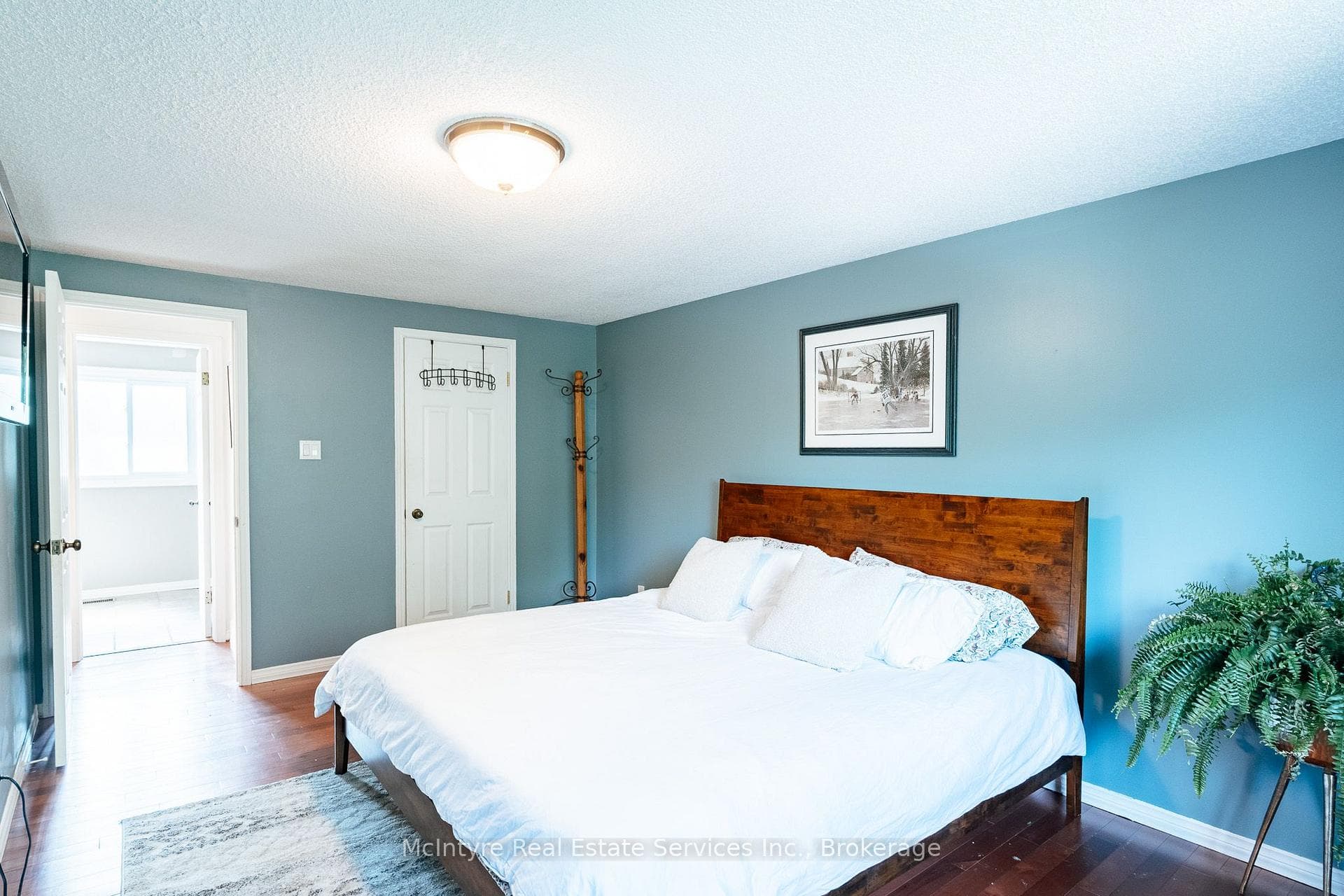 277 Canterbury Drive photo 28