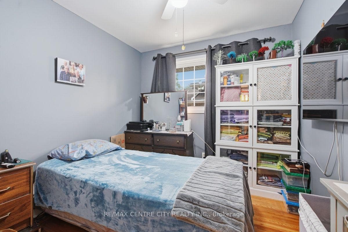 1199 Jalna Boulevard photo 19