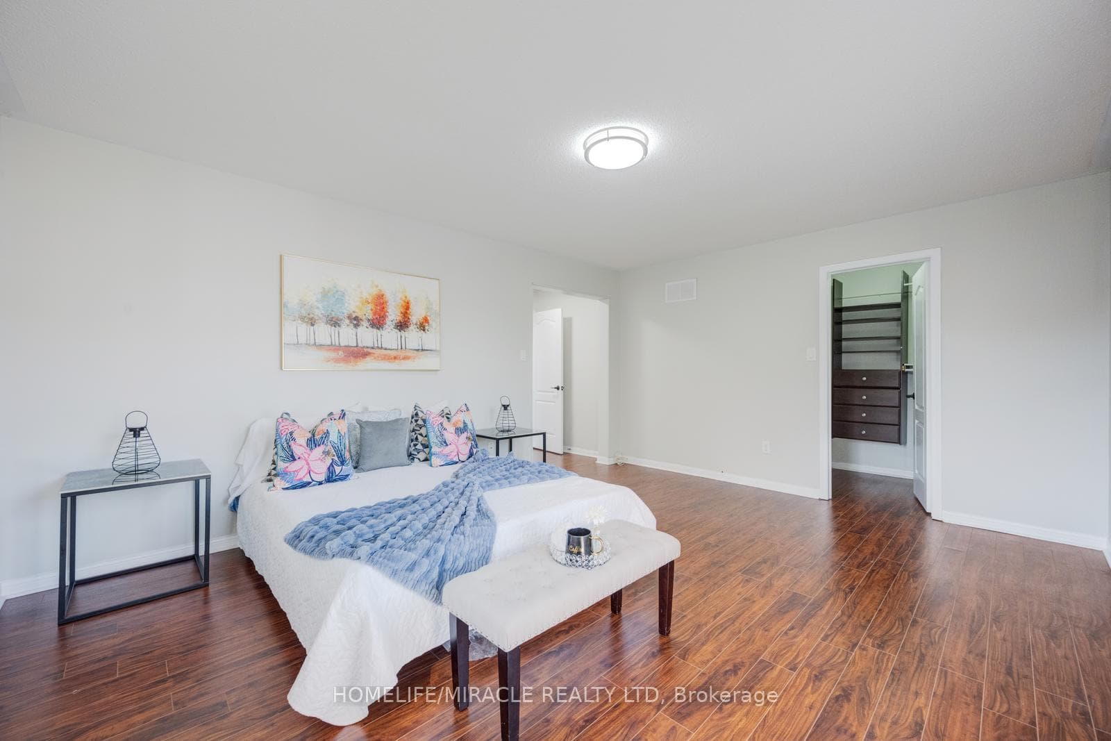 17 Latania Boulevard photo 23
