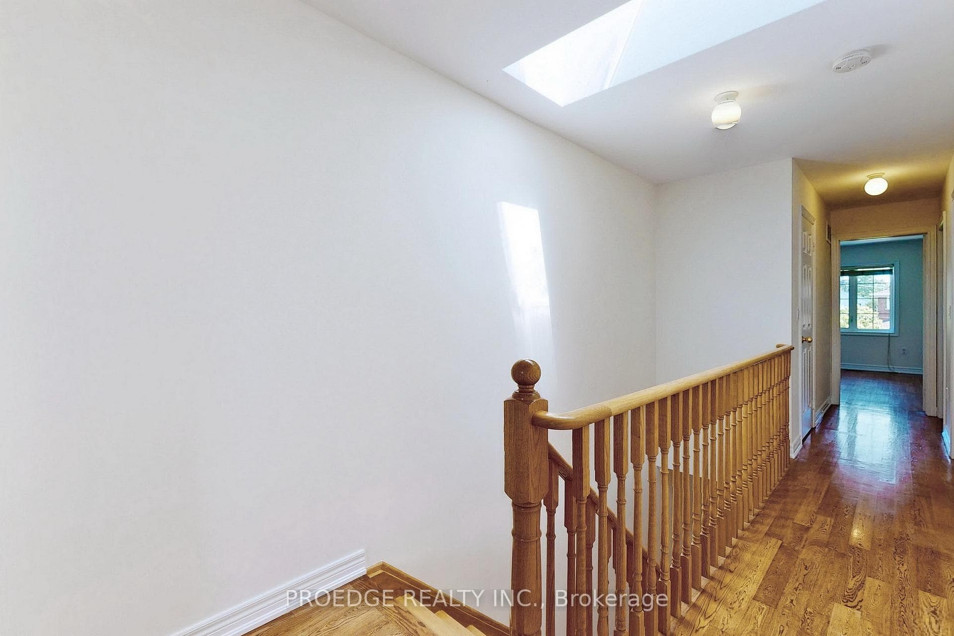 26 Aylesworth Avenue photo 10