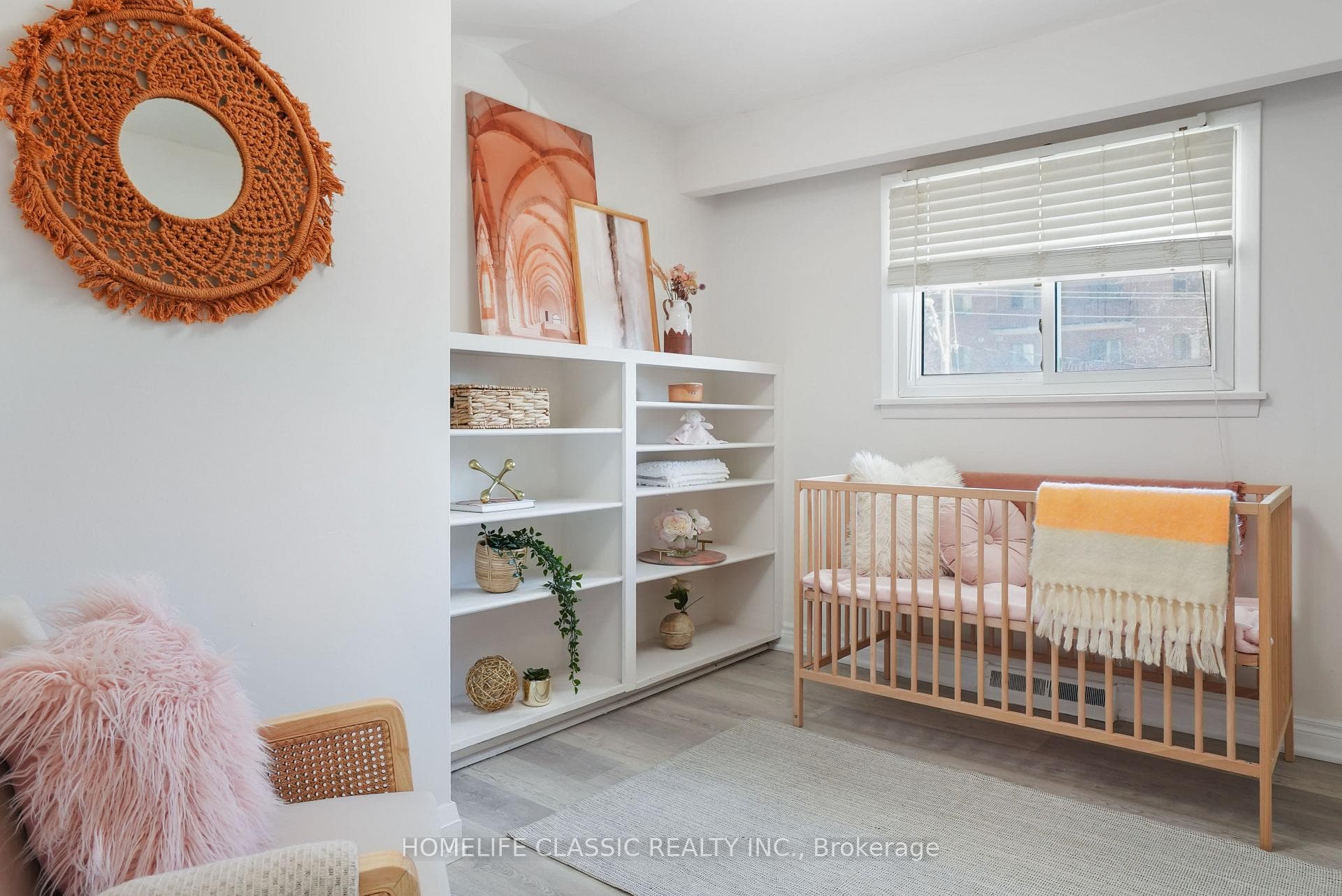 172 Collier Street photo 18