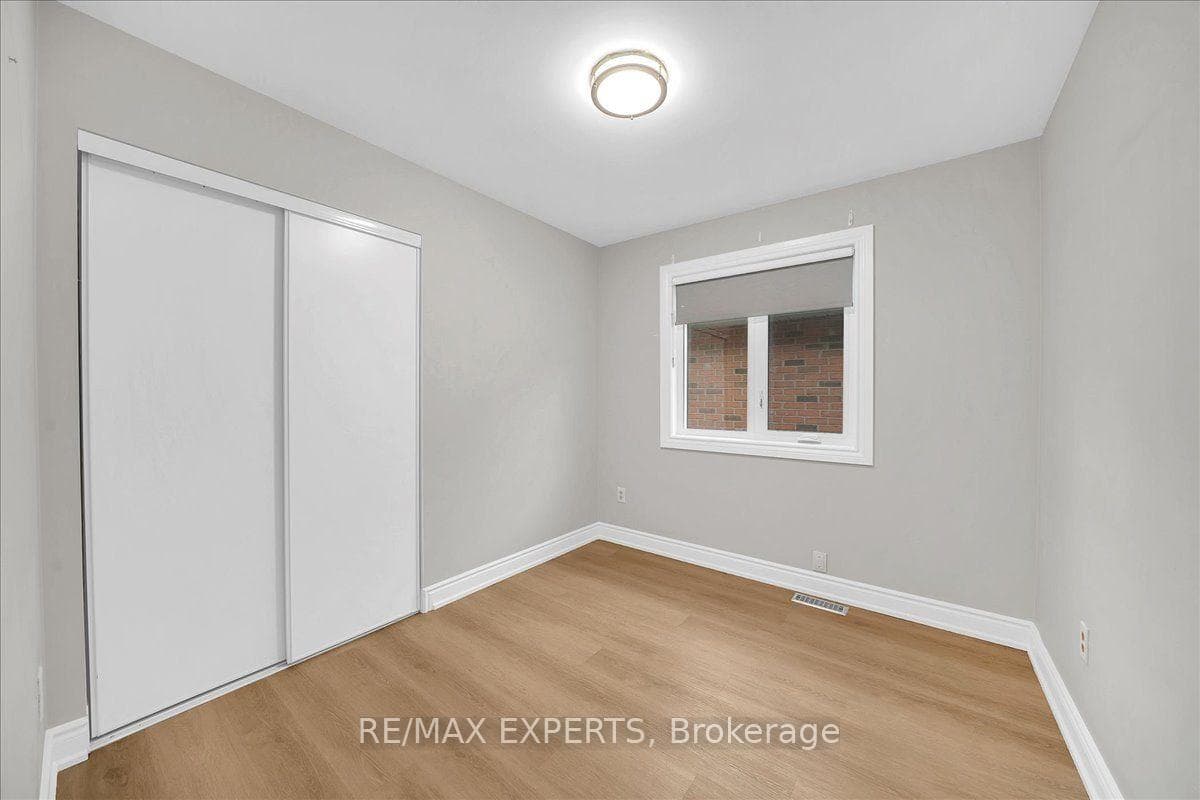12 Silvervalley Drive photo 32