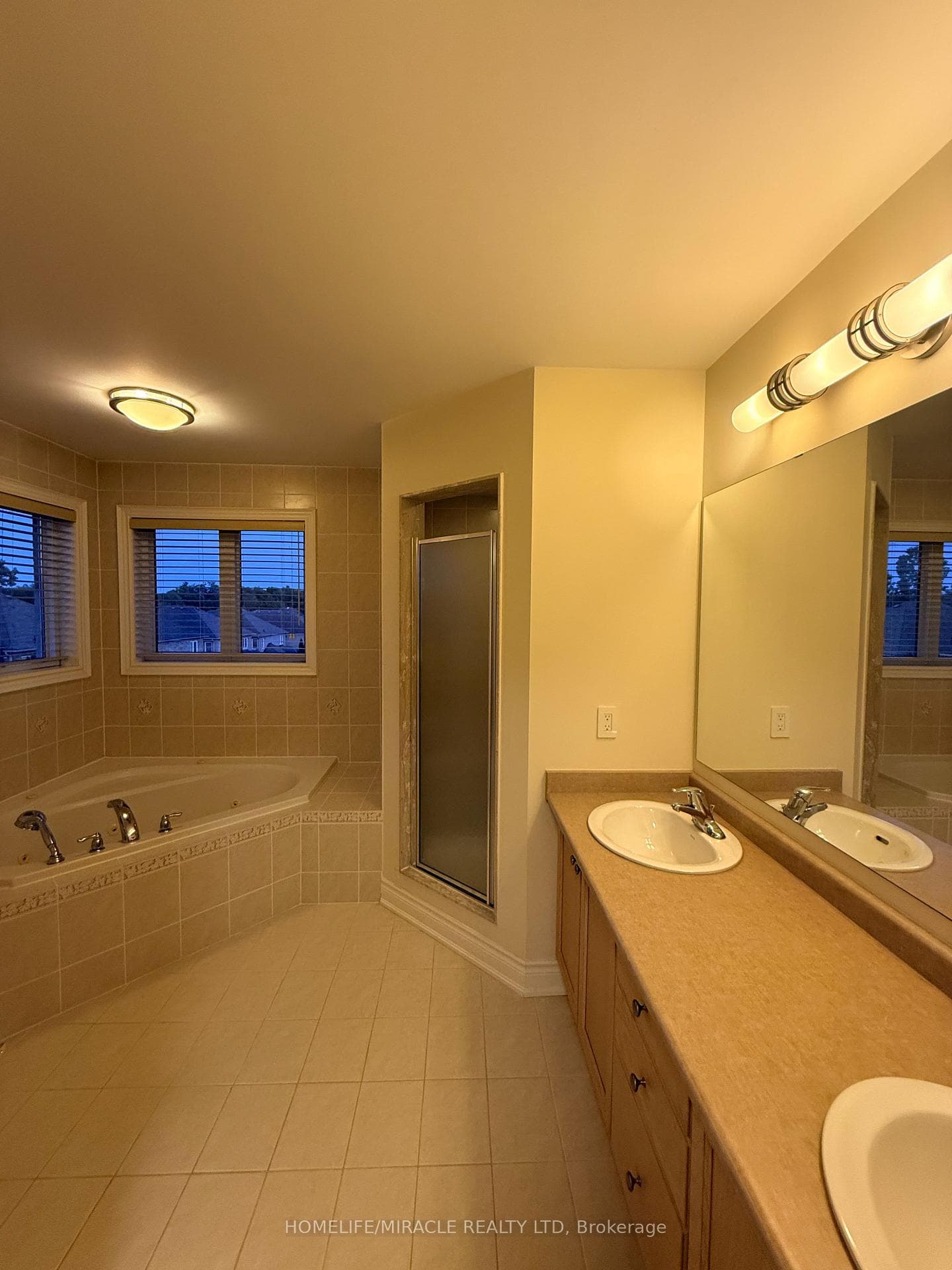 149 Riverwalk Drive photo 23
