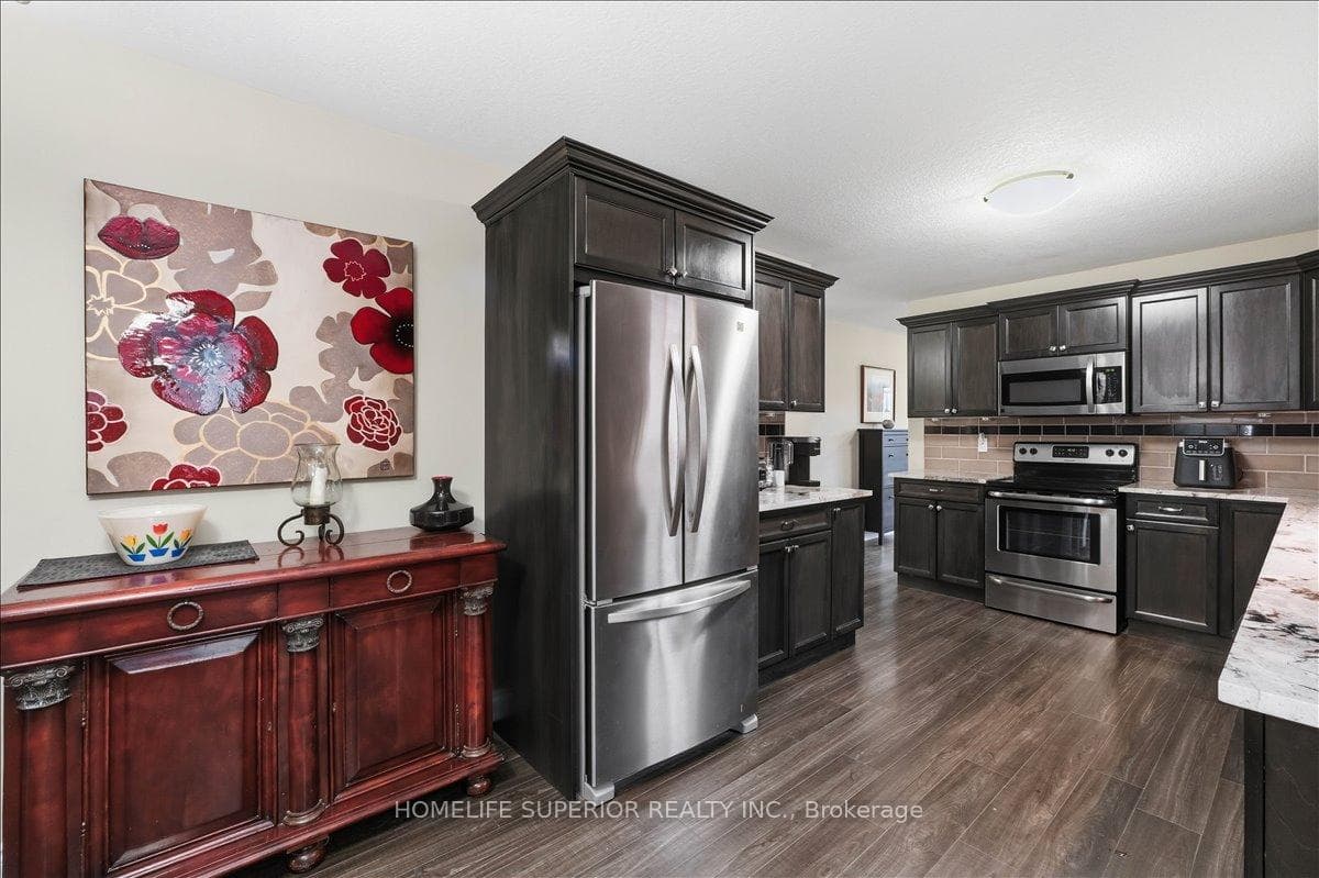 54 Aspen Drive photo 6