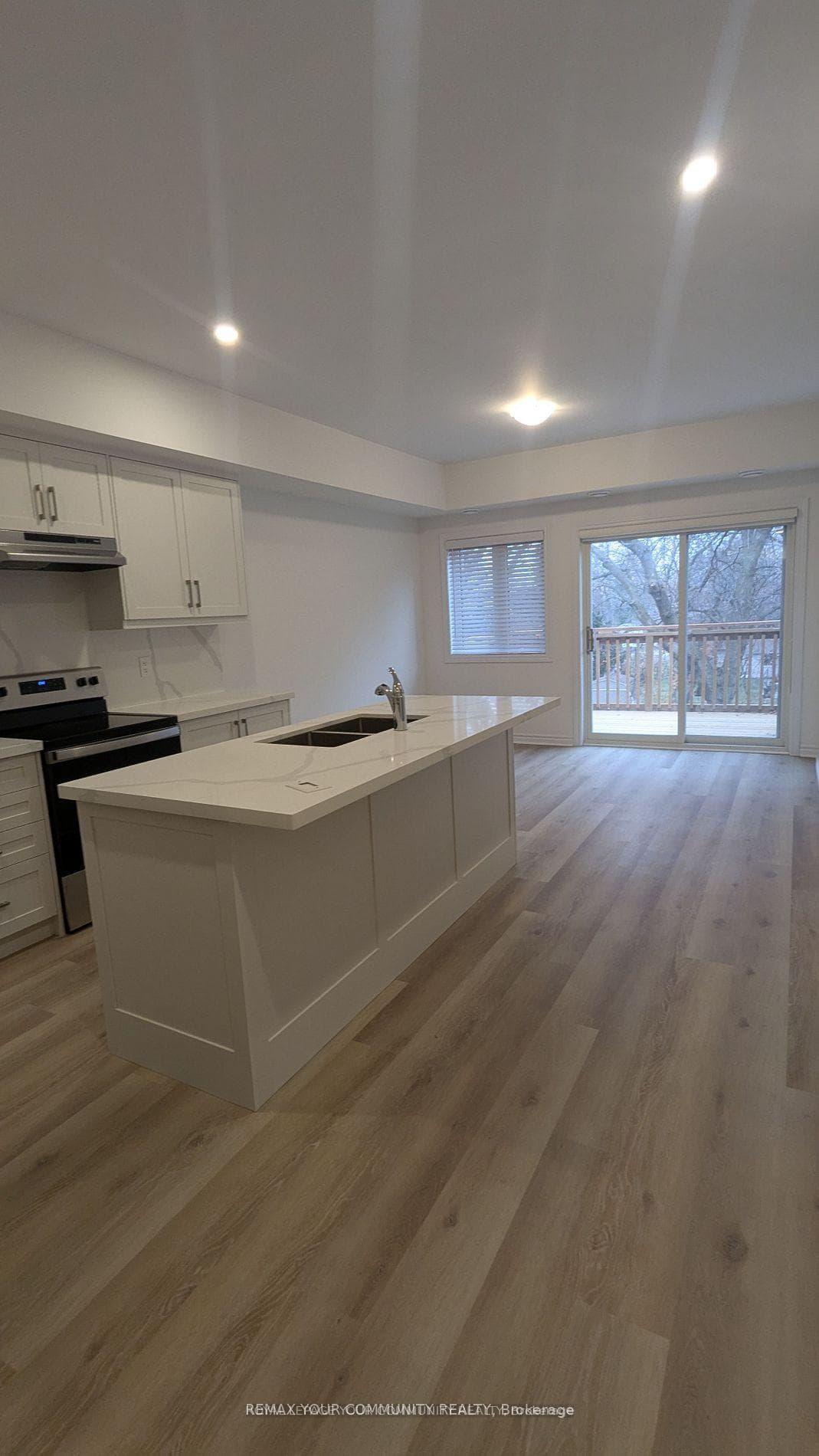 9 Biscayne Boulevard Unit 2nd Floor photo 2