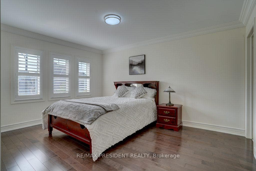 14 Burlwood Road photo 25