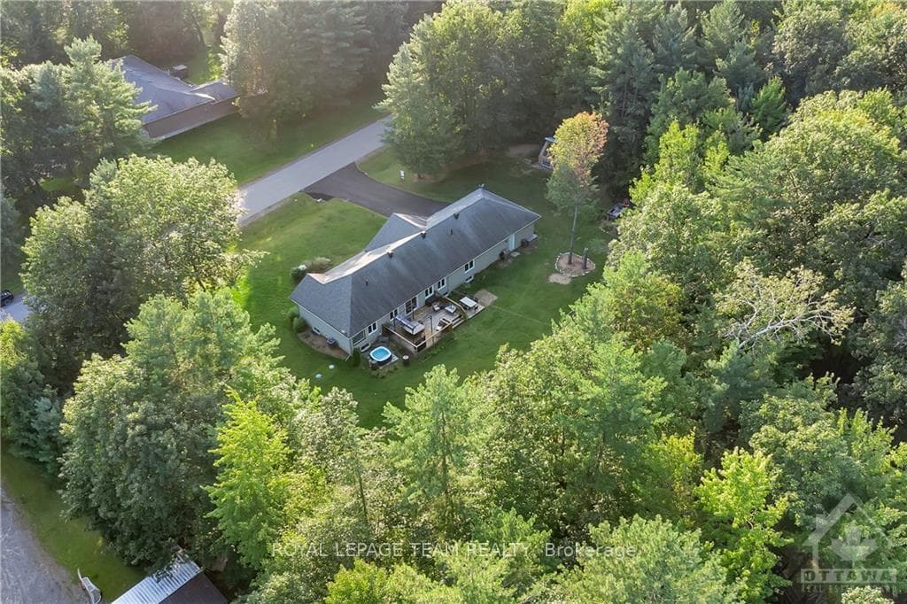 207 MONTY Drive photo 30