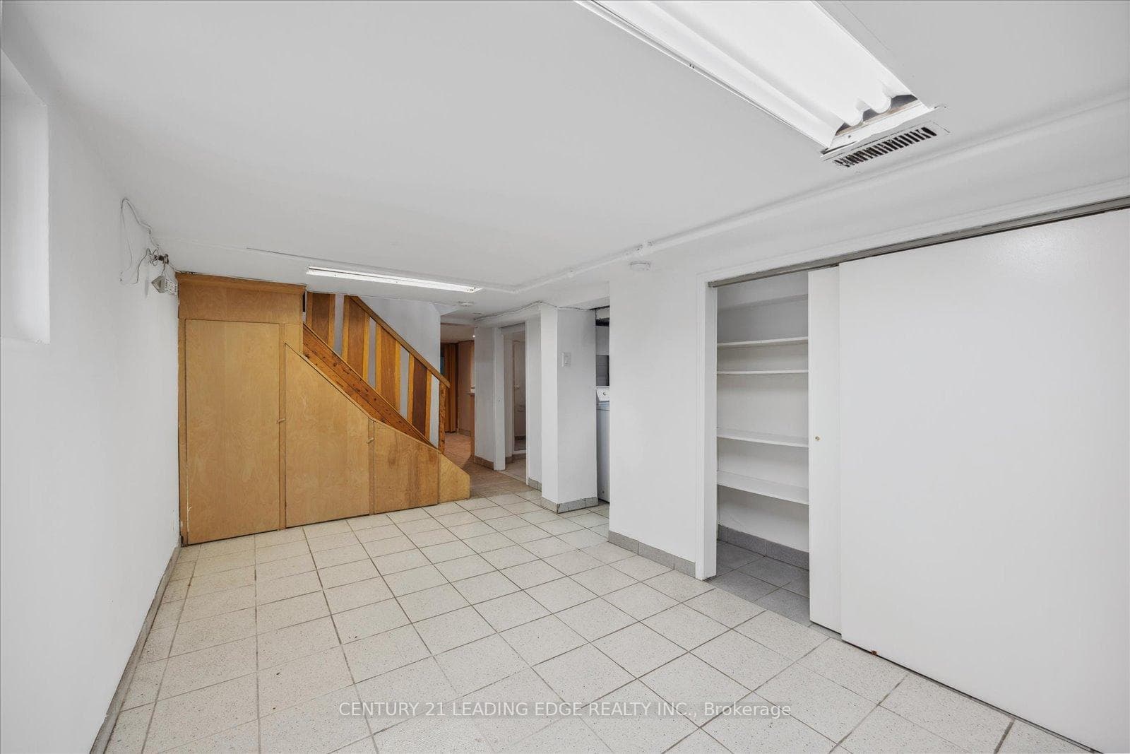 127 Glen Park Avenue photo 25