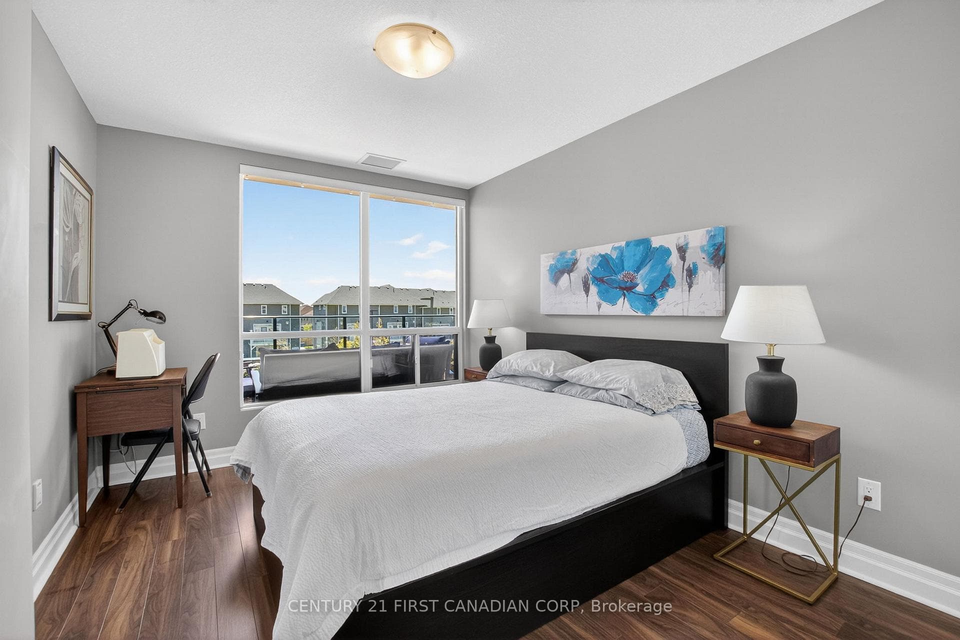 260 Villagewalk Boulevard Unit 208 photo 22