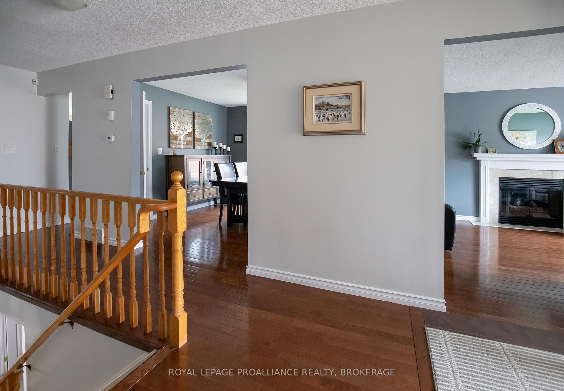 100 Medley Court Unit 16 photo 3